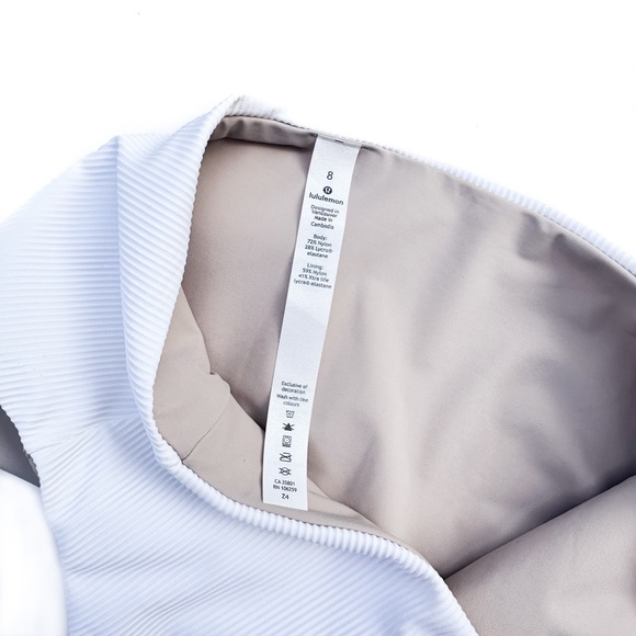 Lululemon Clear Waters High Rise Skimpy Bikini Bottoms - size 8‎ - Picture 4 of 8